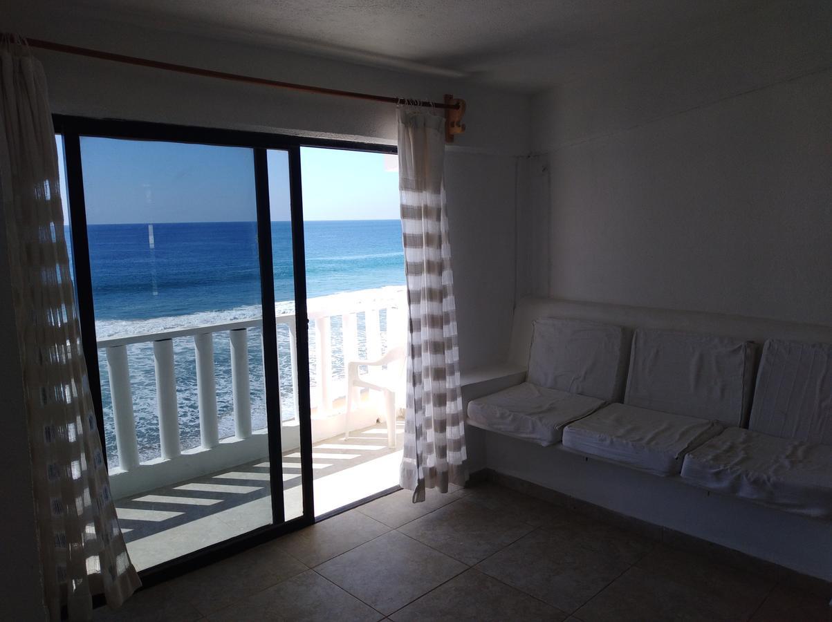 Hotel Neptuno 兹波利特 外观 照片