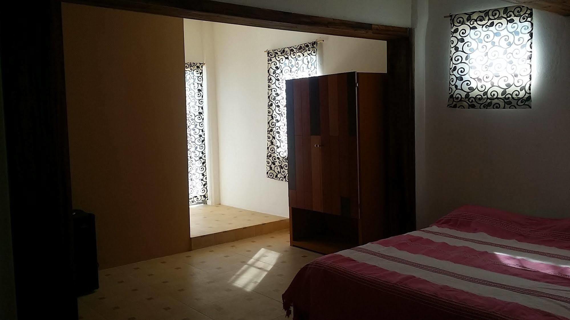 Hotel Neptuno 兹波利特 外观 照片