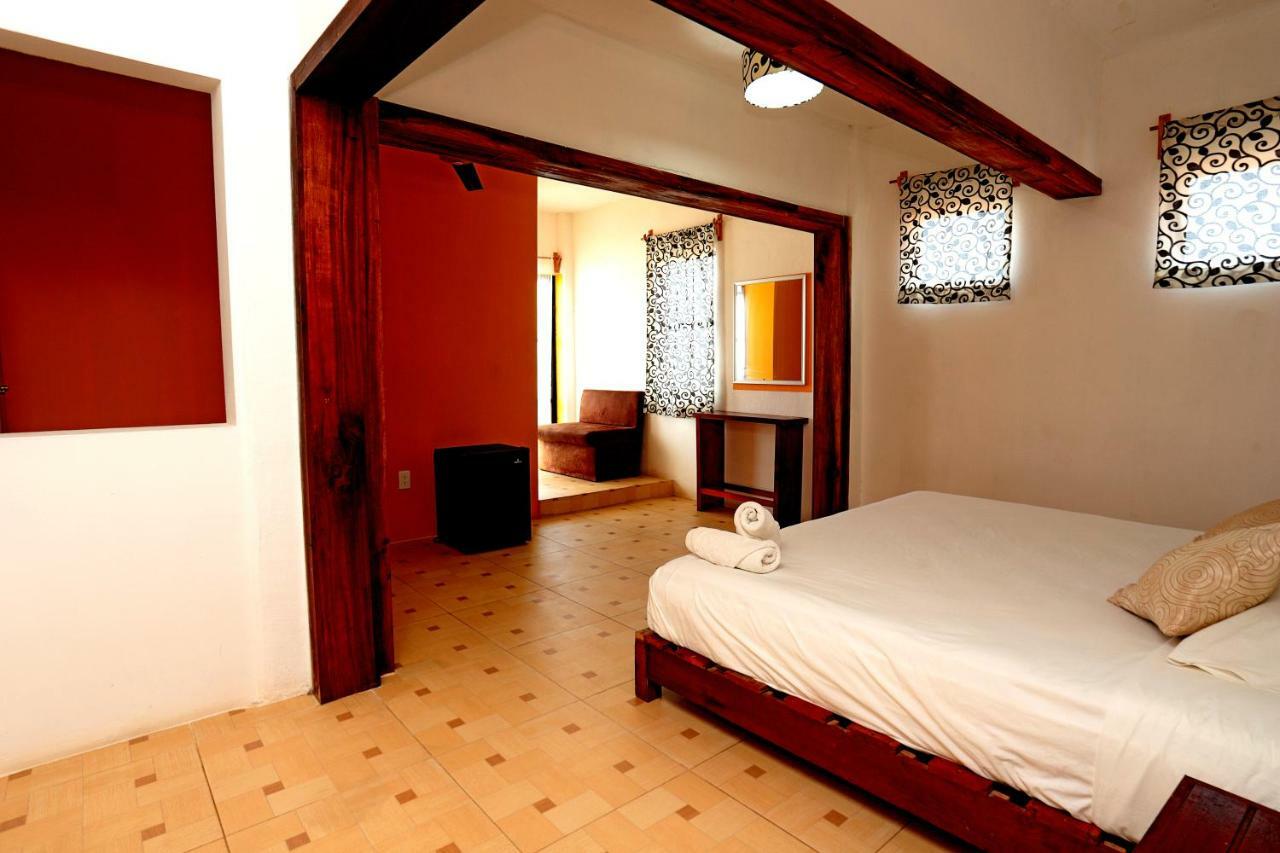 Hotel Neptuno 兹波利特 外观 照片