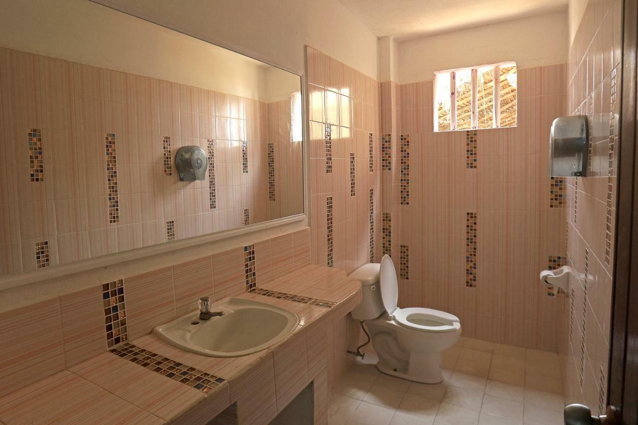 Hotel Neptuno 兹波利特 外观 照片